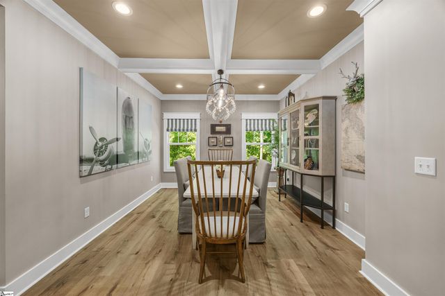 7 Maxfli Court, Travelers Rest, SC 29690
