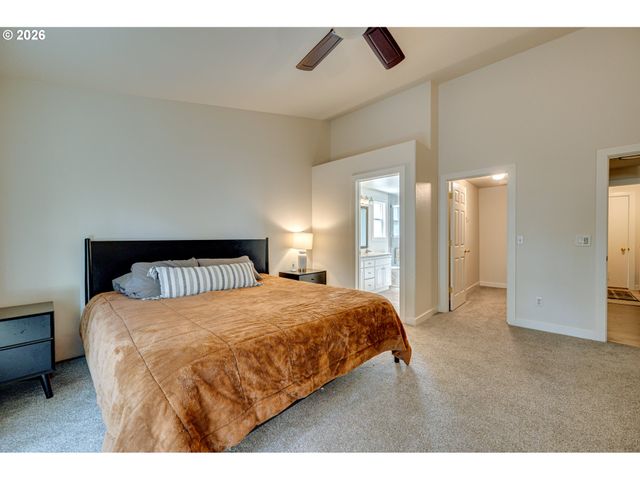 14711 Nw 7TH Pl, Vancouver, WA 98685