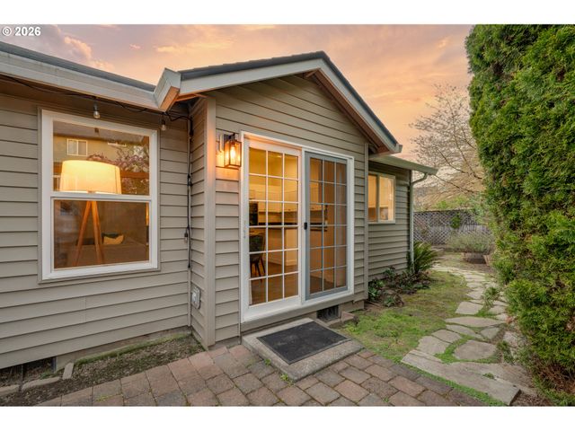 14711 Nw 7TH Pl, Vancouver, WA 98685