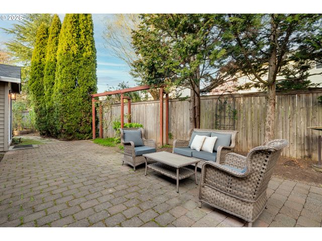 14711 Nw 7TH Pl, Vancouver, WA 98685