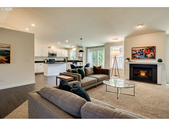 14711 Nw 7TH Pl, Vancouver, WA 98685