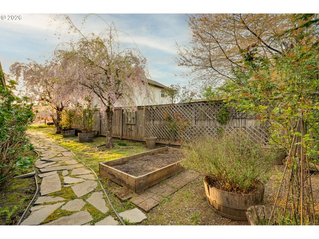 14711 Nw 7TH Pl, Vancouver, WA 98685