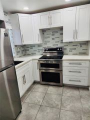 4101 NW 26th St 258, Lauderhill, FL 33313