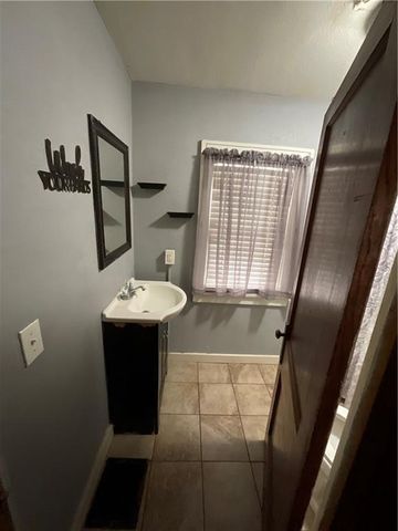 1939 N 25th Street, Kansas City, KS 66104