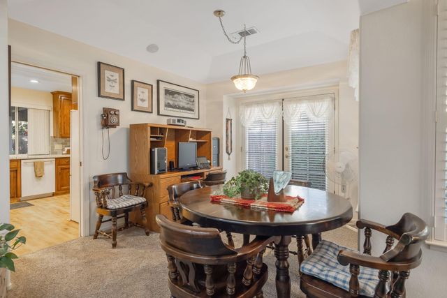 5614 W Prospect Drive, Visalia, CA 93291