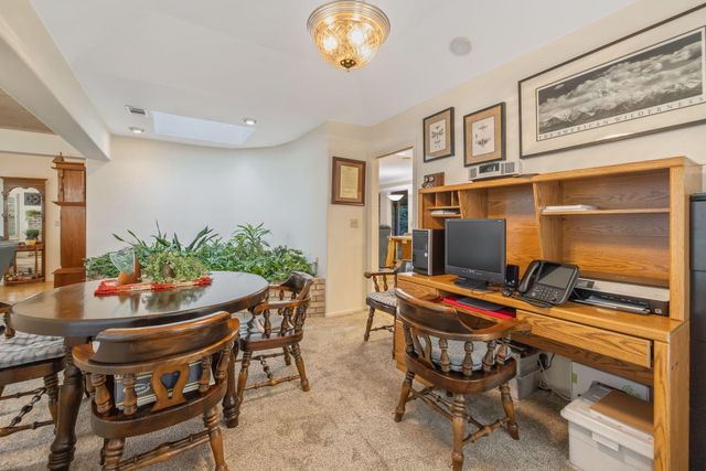 5614 W Prospect Drive, Visalia, CA 93291