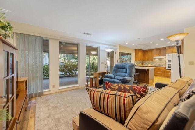 5614 W Prospect Drive, Visalia, CA 93291