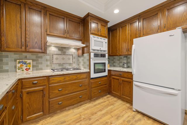 5614 W Prospect Drive, Visalia, CA 93291