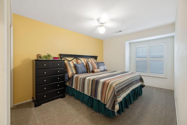 5614 W Prospect Drive, Visalia, CA 93291