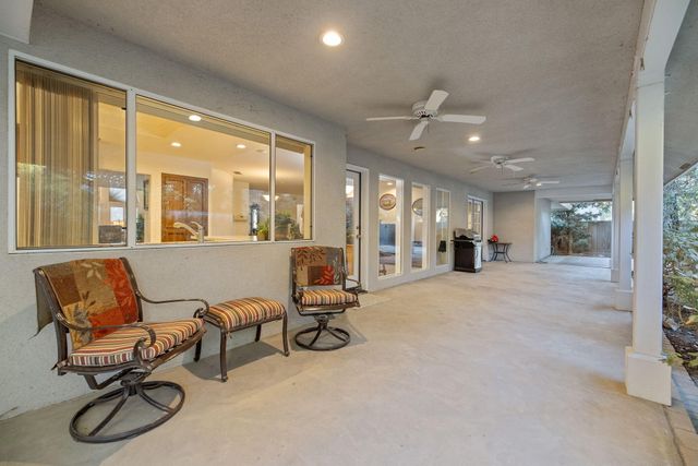 5614 W Prospect Drive, Visalia, CA 93291