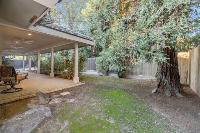 5614 W Prospect Drive, Visalia, CA 93291