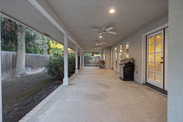 5614 W Prospect Drive, Visalia, CA 93291