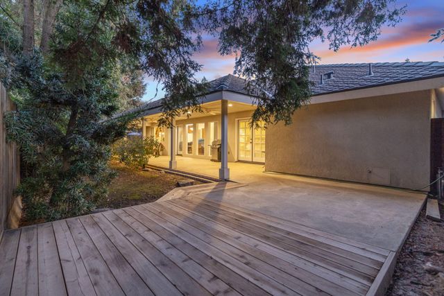 5614 W Prospect Drive, Visalia, CA 93291