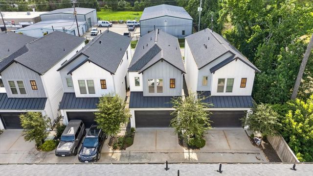 5359 Creekmont Oaks Lane, Houston, TX 77091