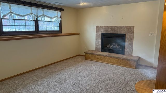 717 Leprechaun Lane, Papillion, NE 68046