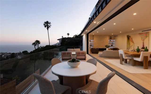 1105 Skyline Drive, Laguna Beach, CA 92651