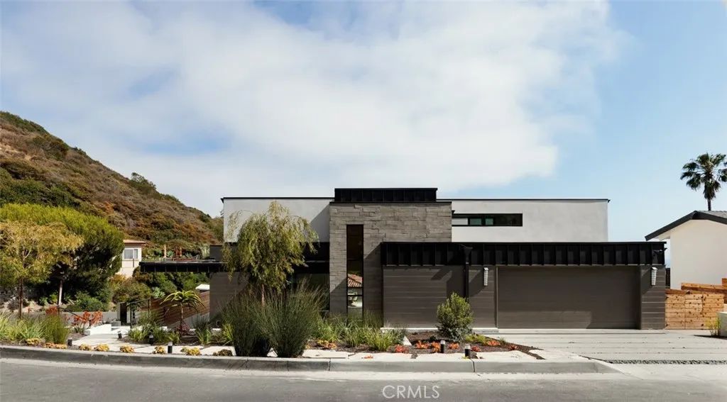 1105 Skyline Drive, Laguna Beach, CA 92651