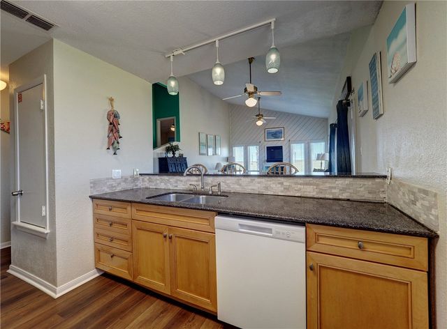 6877 State Highway 361 28, Port Aransas, TX 78373