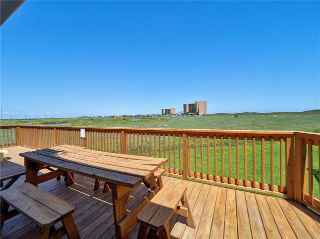 6877 State Highway 361 28, Port Aransas, TX 78373