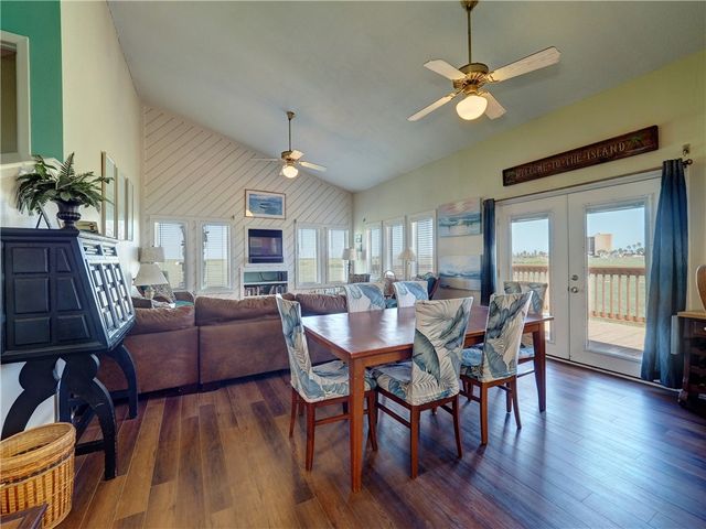 6877 State Highway 361 28, Port Aransas, TX 78373