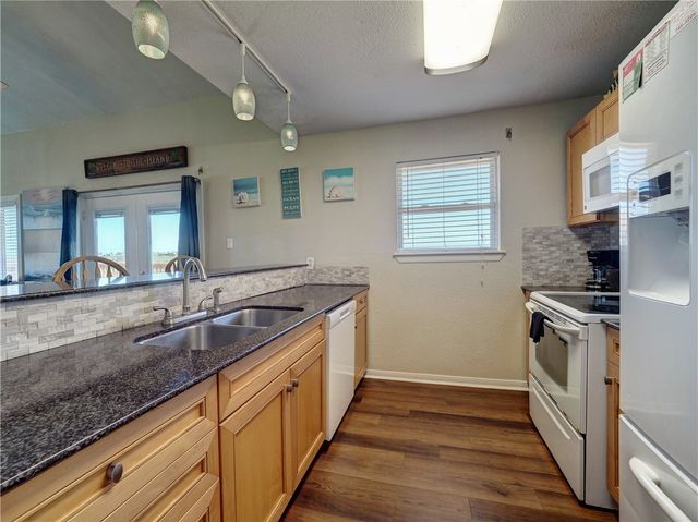 6877 State Highway 361 28, Port Aransas, TX 78373