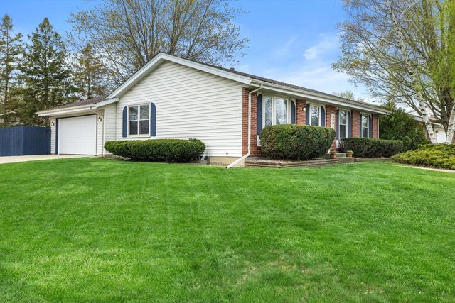4901 Regal COURT, Racine, WI 53406