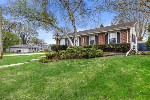 4901 Regal COURT, Racine, WI 53406