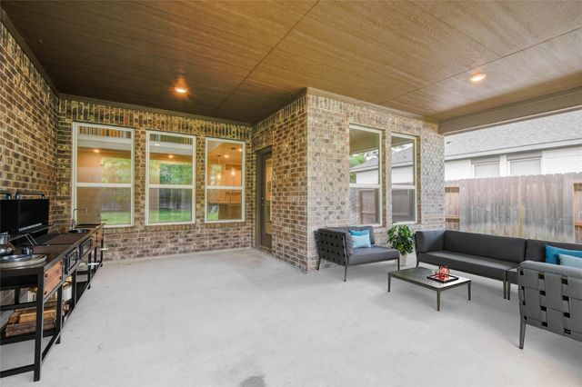 22006 Big Sky Drive, Tomball, TX 77375