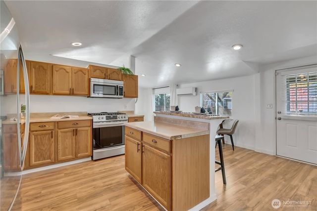 2618 16th Avenue NW, Puyallup, WA 98371