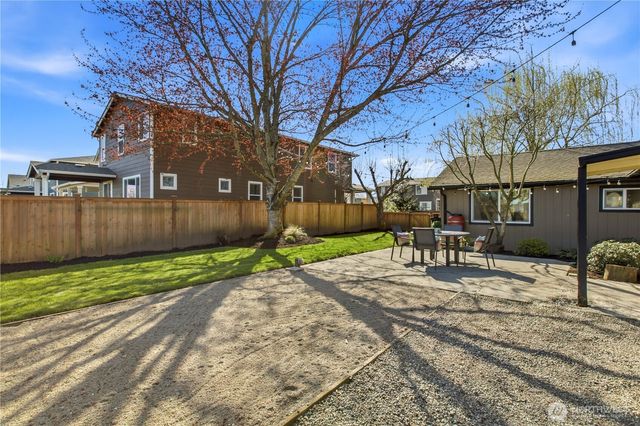 2618 16th Avenue NW, Puyallup, WA 98371