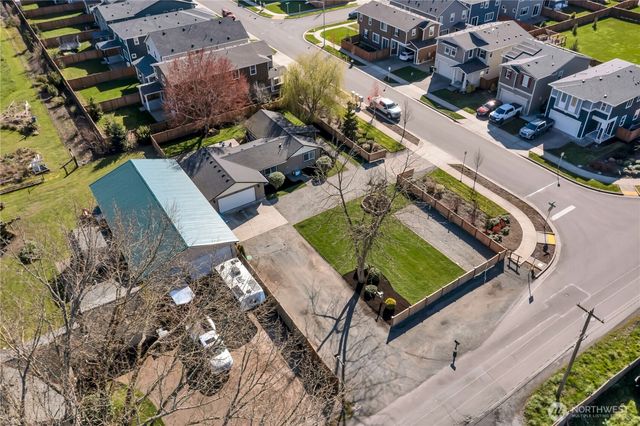 2618 16th Avenue NW, Puyallup, WA 98371