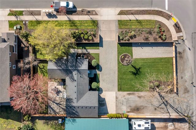 2618 16th Avenue NW, Puyallup, WA 98371