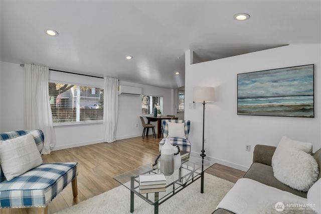 2618 16th Avenue NW, Puyallup, WA 98371