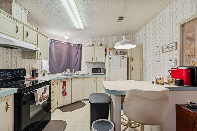 36801 JUDEE DRIVE, Zephyrhills, FL 33541