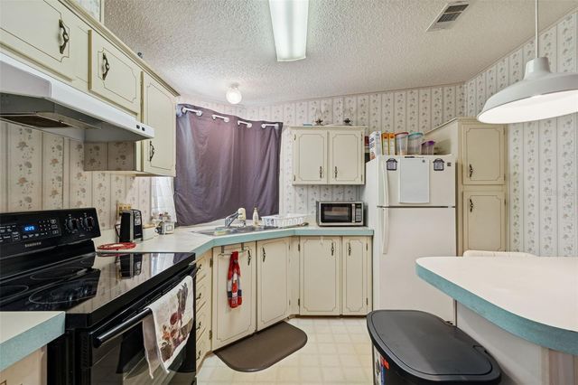 36801 JUDEE DRIVE, Zephyrhills, FL 33541