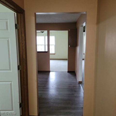 302 W Glen, Elyria, OH 44035