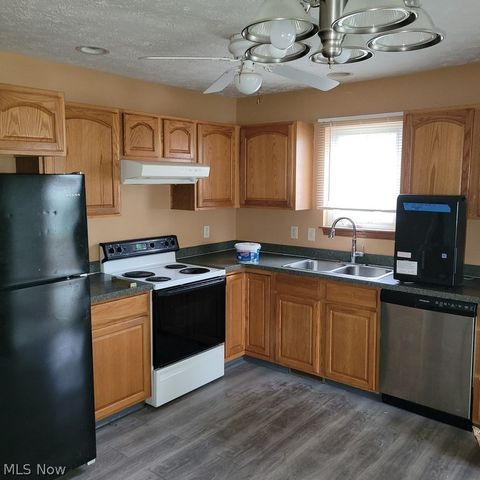 302 W Glen, Elyria, OH 44035