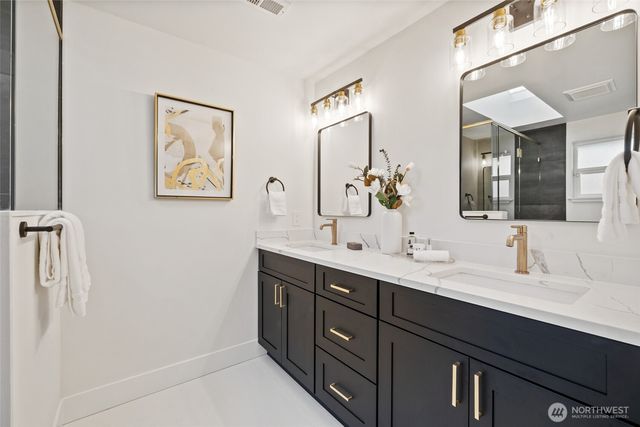 2144 N 146th Street, Shoreline, WA 98133