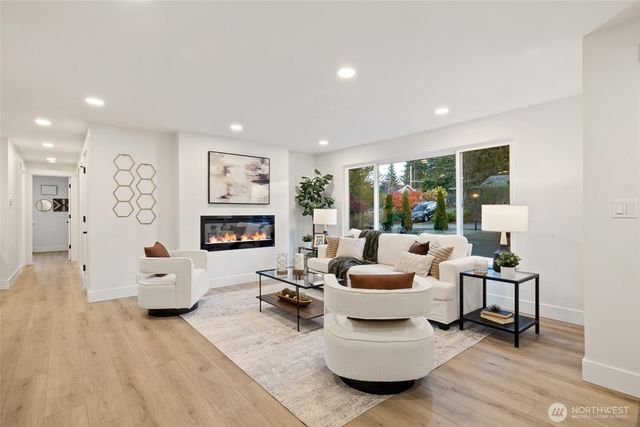 2144 N 146th Street, Shoreline, WA 98133