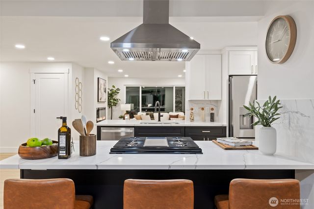 2144 N 146th Street, Shoreline, WA 98133