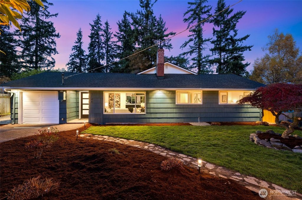 2144 N 146th Street, Shoreline, WA 98133