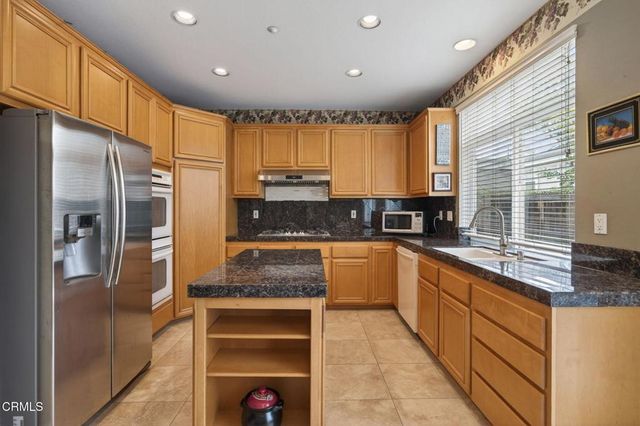 647 Walcott Avenue, Ventura, CA 93003