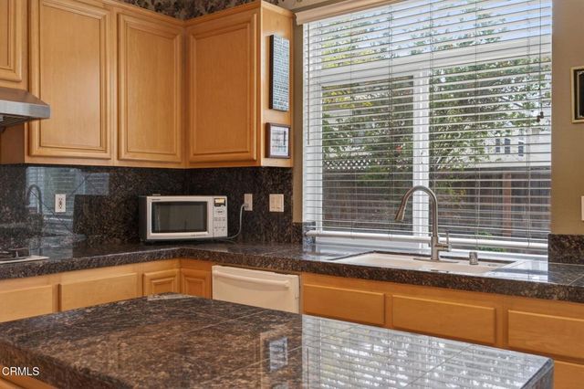 647 Walcott Avenue, Ventura, CA 93003