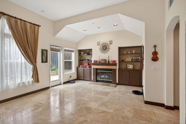 647 Walcott Avenue, Ventura, CA 93003