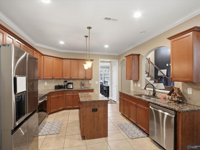 123 Windridge Way, Huntsville, AL 35824