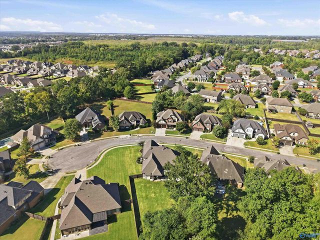 123 Windridge Way, Huntsville, AL 35824