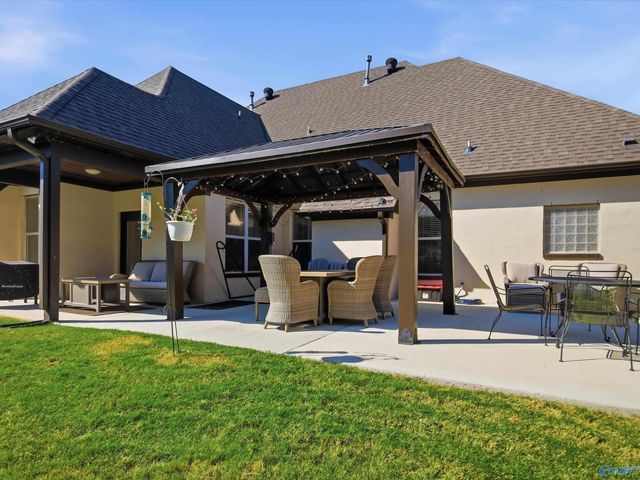 123 Windridge Way, Huntsville, AL 35824