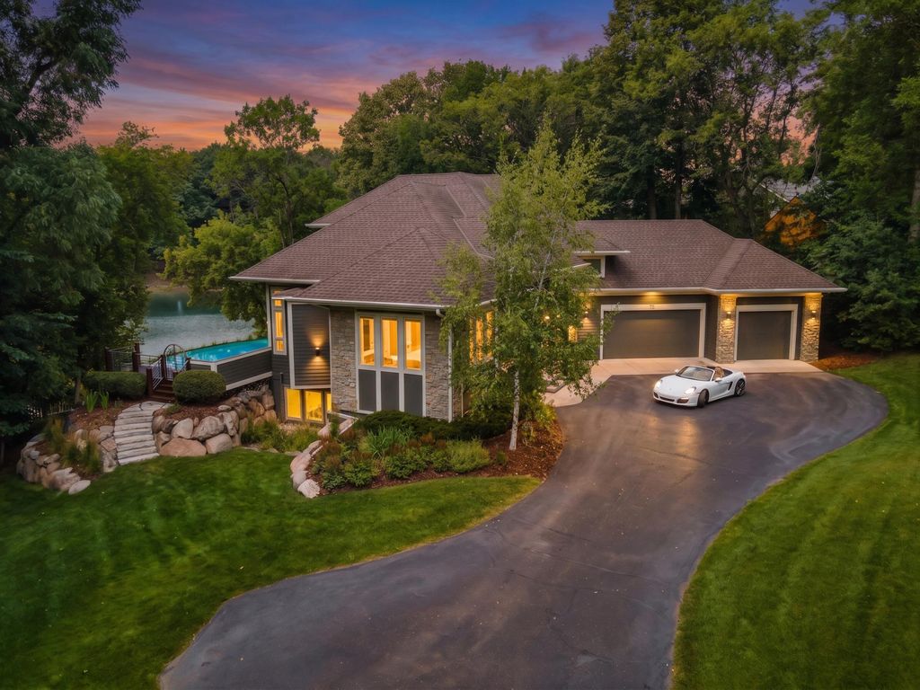 15 Queensland Lane N, Plymouth, MN 55447 — exterior