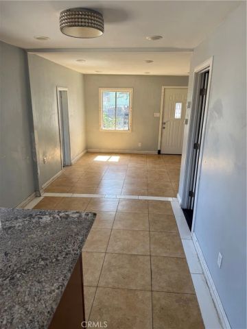 560 S McDonnell, Los Angeles, CA 90022