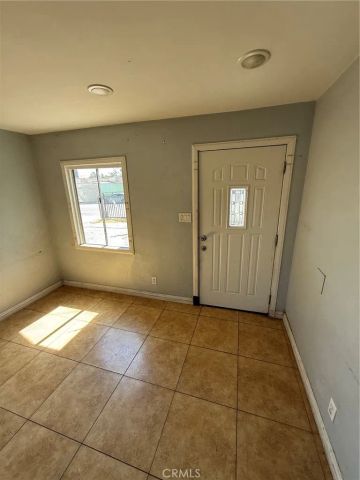 560 S McDonnell, Los Angeles, CA 90022
